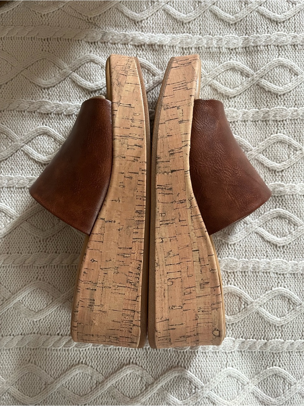 b.o.c. Dark Tan (Brown)”Savia” Wedge Slide Women’s Size 9 - Picture 7 of 13
